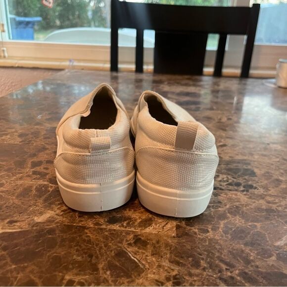 Ardene Women's MAT+ Comfort Cream Slide On Shoes Size 10 - Picture 6 of 13